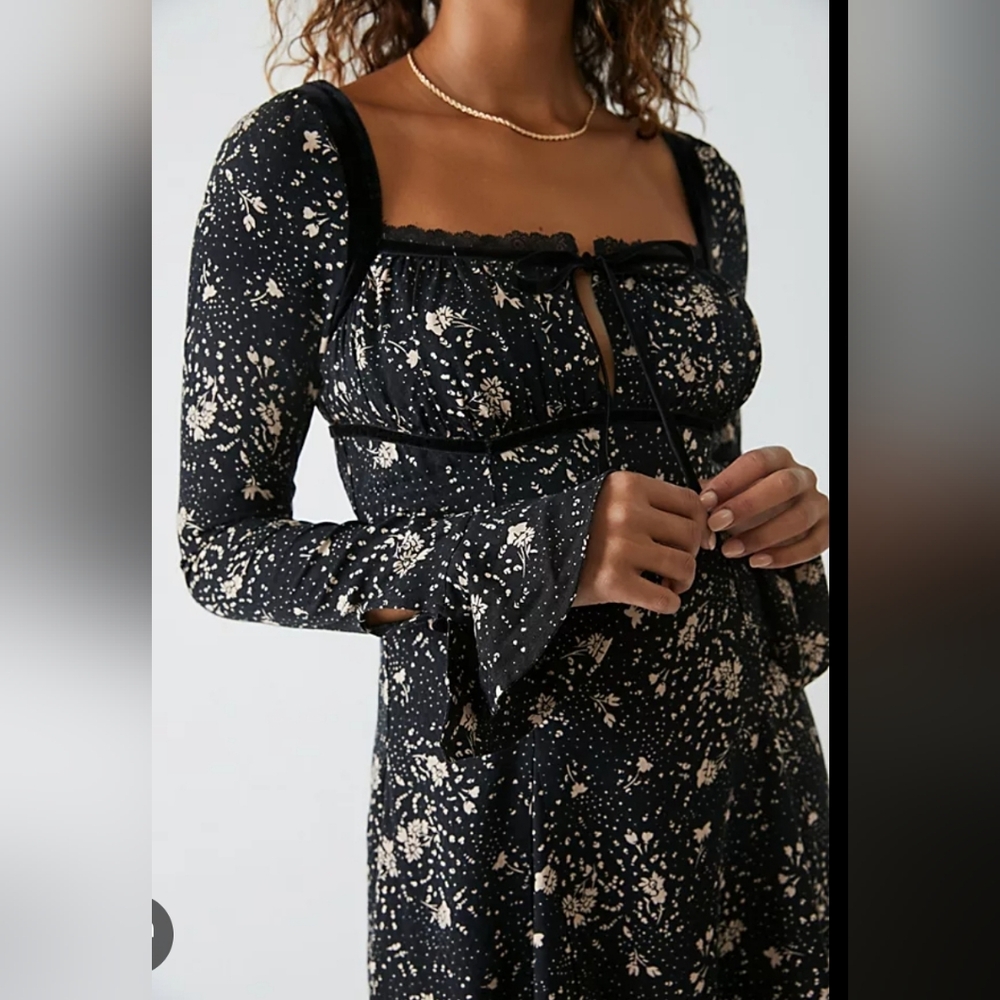 Free People Black and Cream Bell Sleeve Sundress